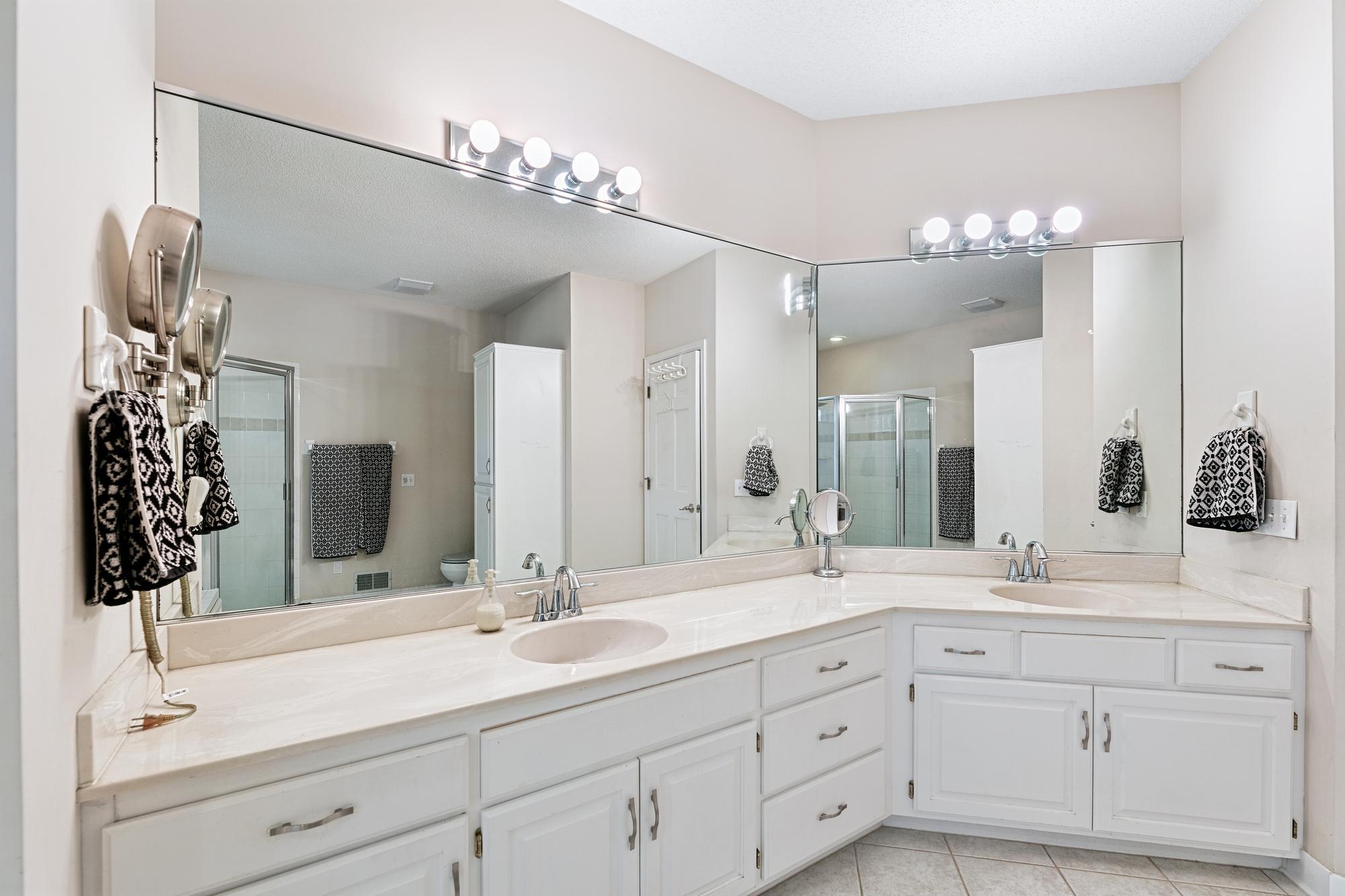 10725 55th Ave N, Plymouth, MN 55442_0_32.jpg