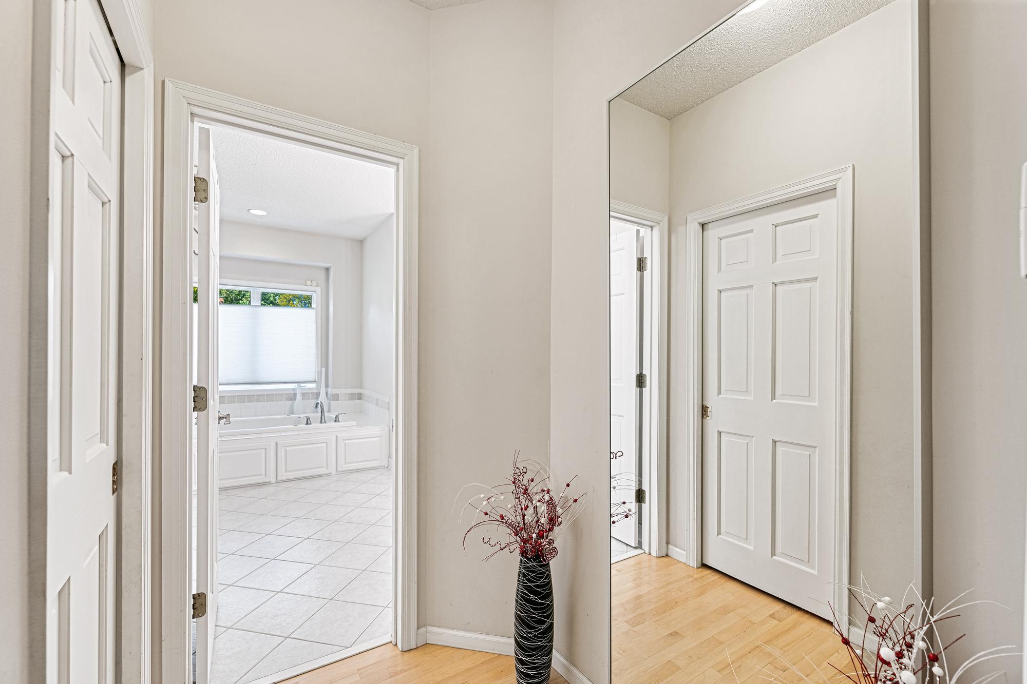 10725 55th Ave N, Plymouth, MN 55442_0_31.jpg