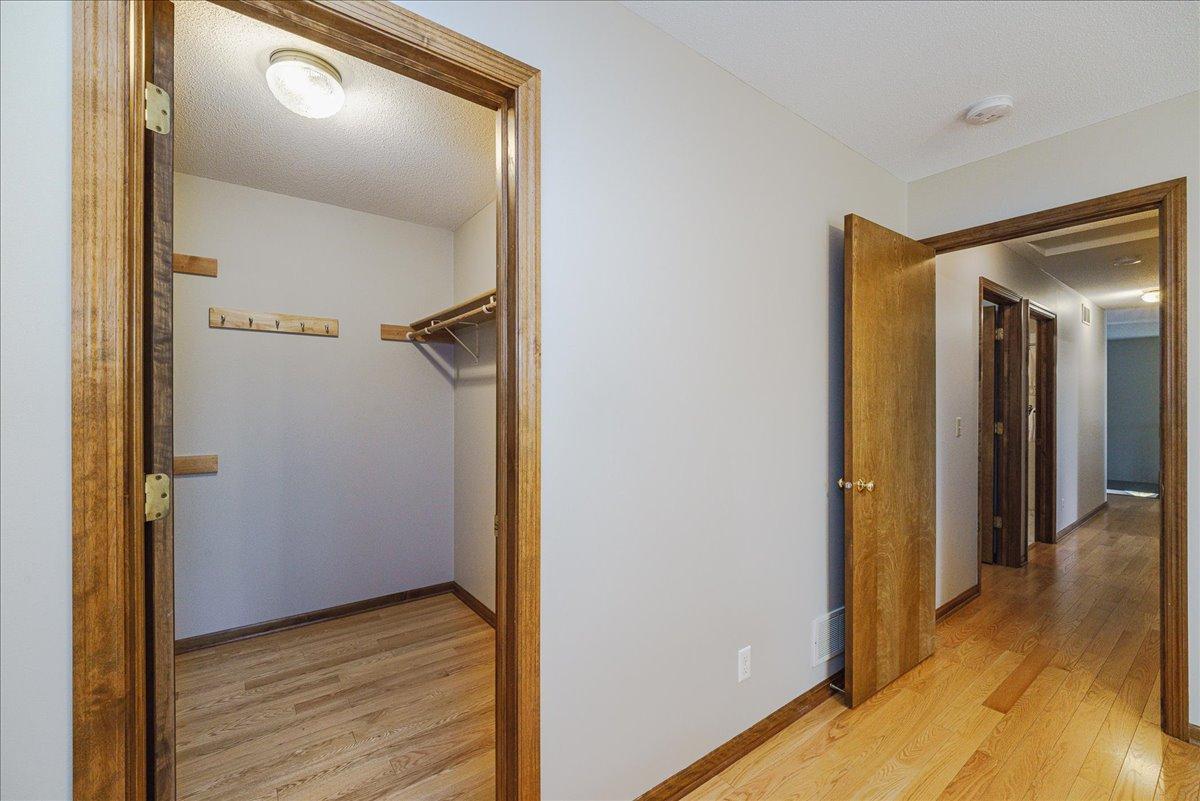37-Primary Bedroom Closet.jpg
