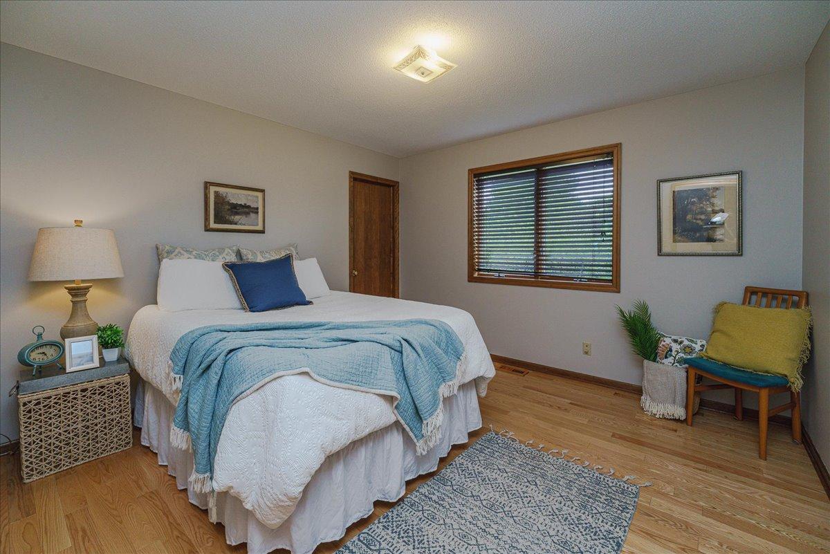 30-Bedroom 1.jpg