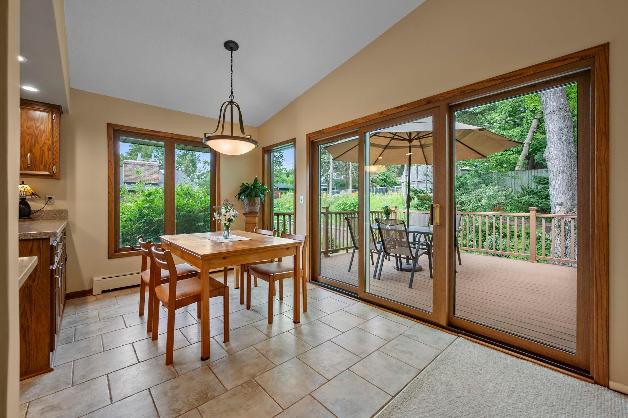 Tiled floor and vaulted ceiling
