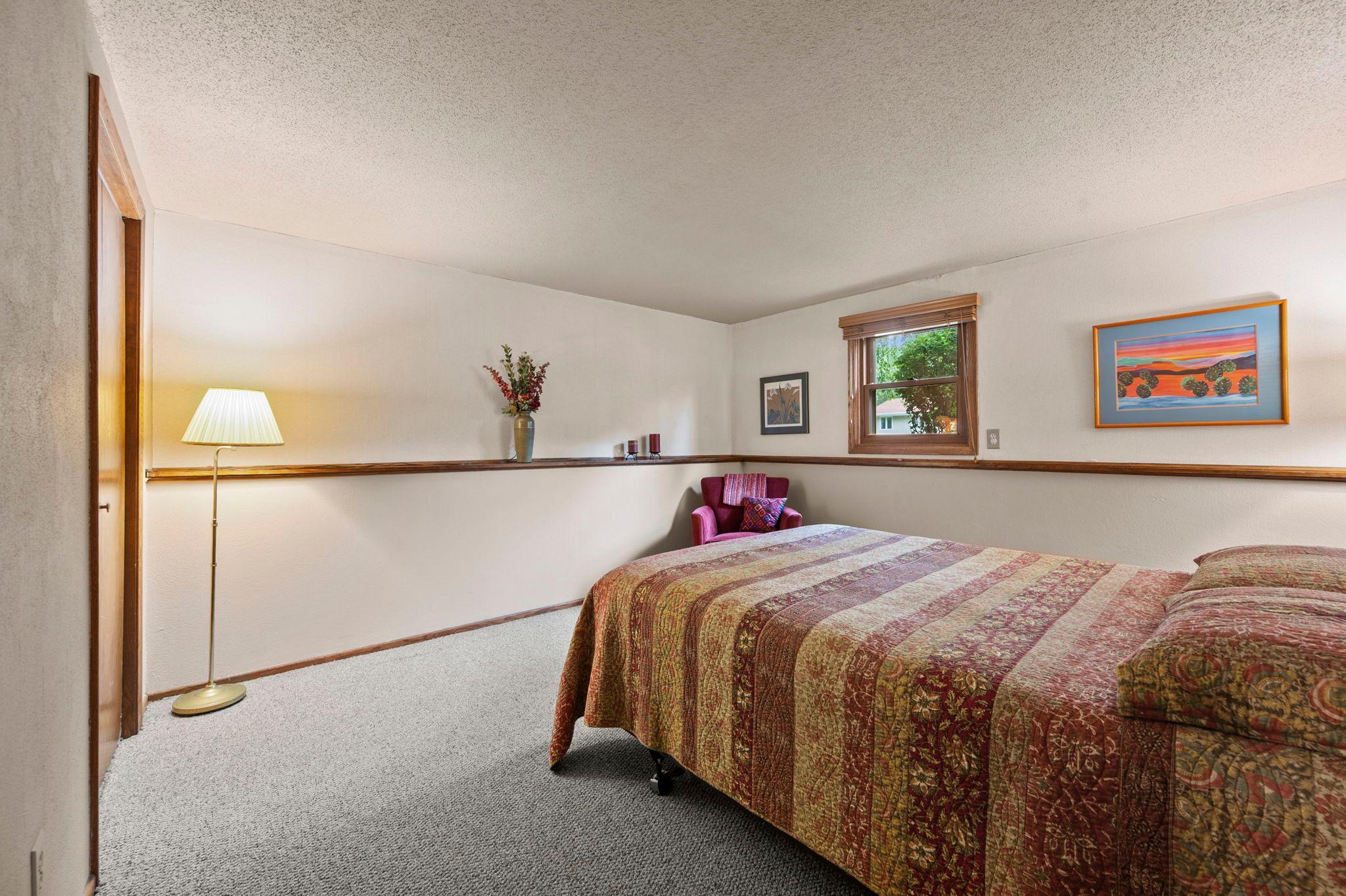 2 lower level bedrooms
