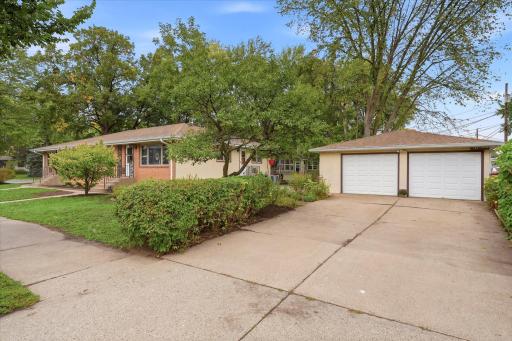 625 Summer Street NE, Minneapolis, MN 55413
