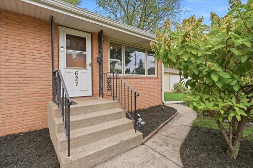 625 Summer Street NE, Minneapolis, MN 55413