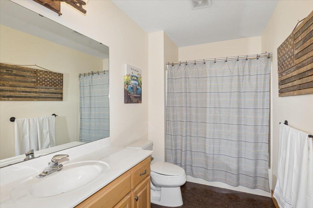 Main Bath Upper Level