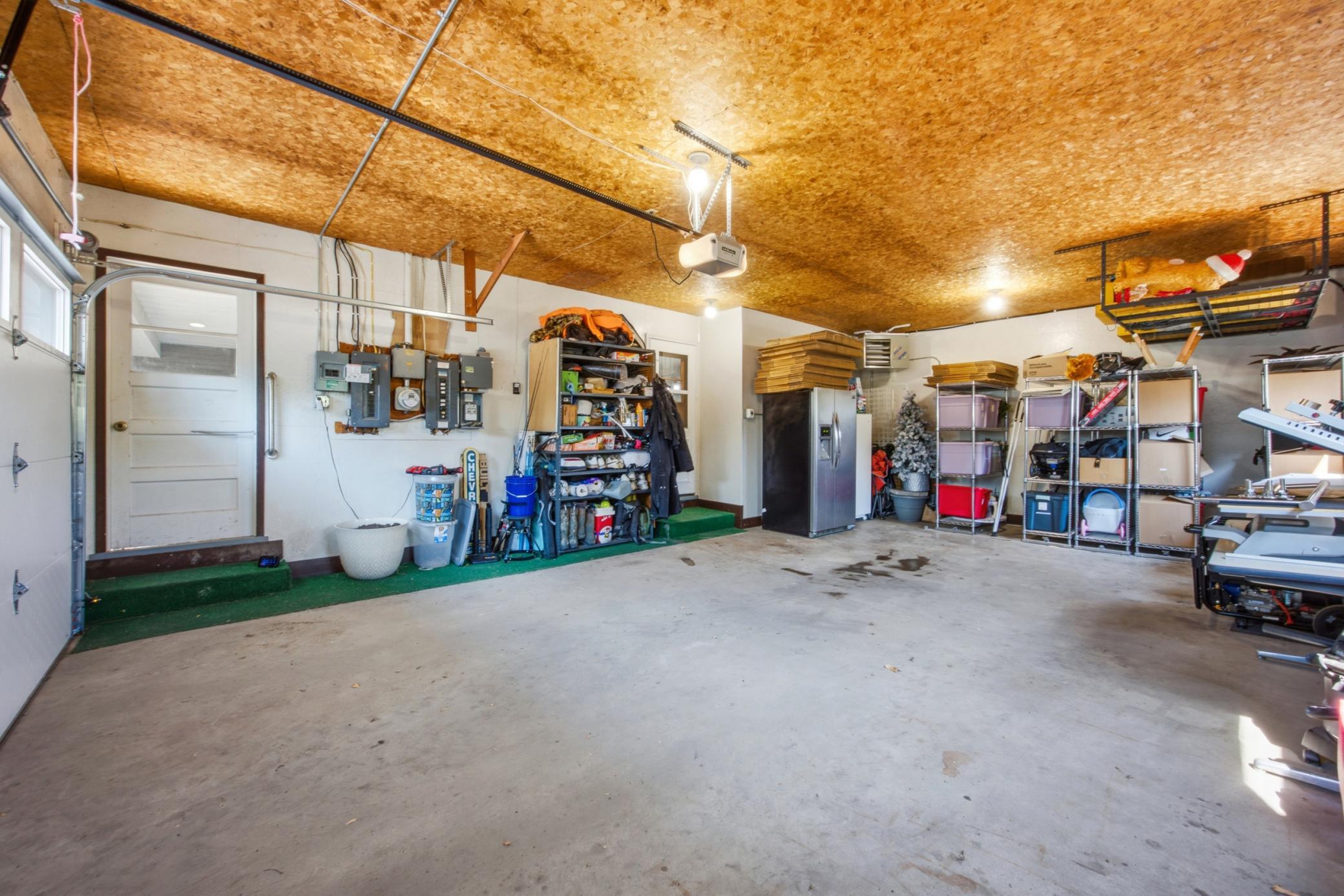 2 stall attached garage