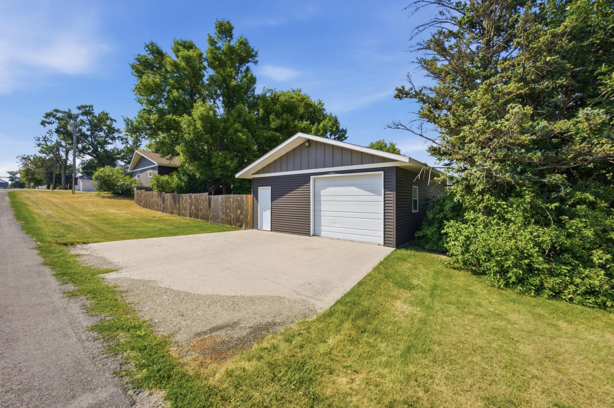 30 x 24 detached garage