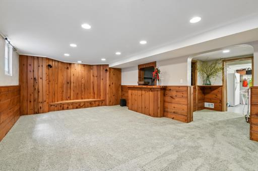 5011 Bruce Avenue, Edina, MN 55424