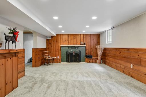5011 Bruce Avenue, Edina, MN 55424
