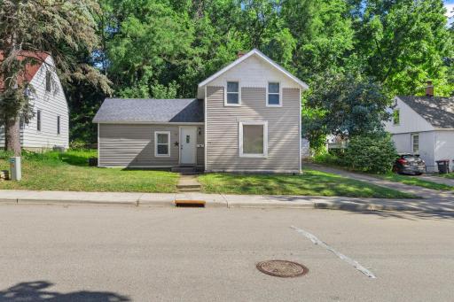 1030 Putnam Avenue, Red Wing, MN 55066
