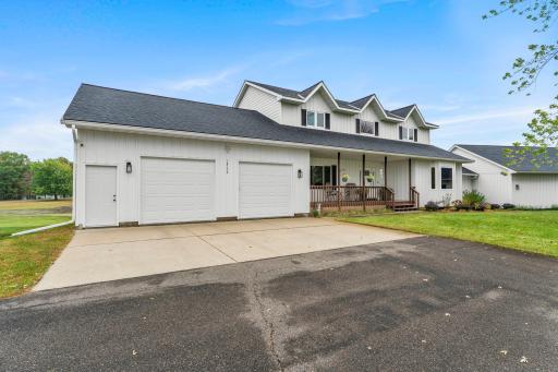 12-web-or-mls-18720 114th St SE-34.jpg