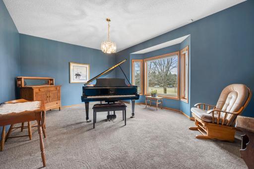 29-web-or-mls-18720 114th St SE-64 (2).jpg