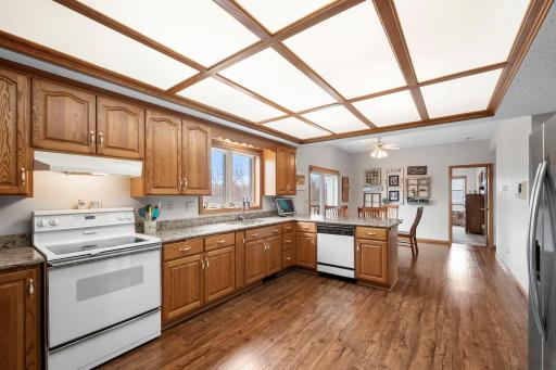 39-web-or-mls-18720 114th St SE-109 (3) - Copy.jpg
