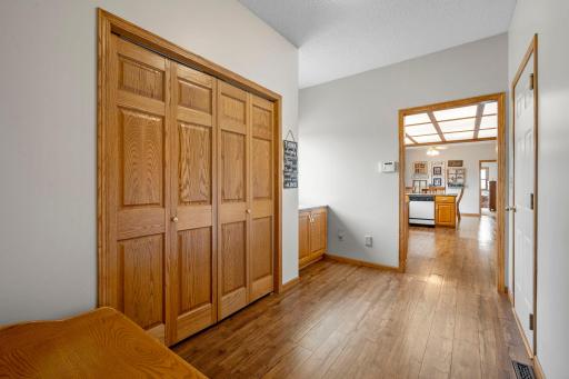 43-web-or-mls-18720 114th St SE-129 (3) - Copy.jpg