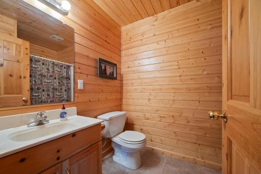 95-web-or-mls-18720 114th St SE-369.jpg