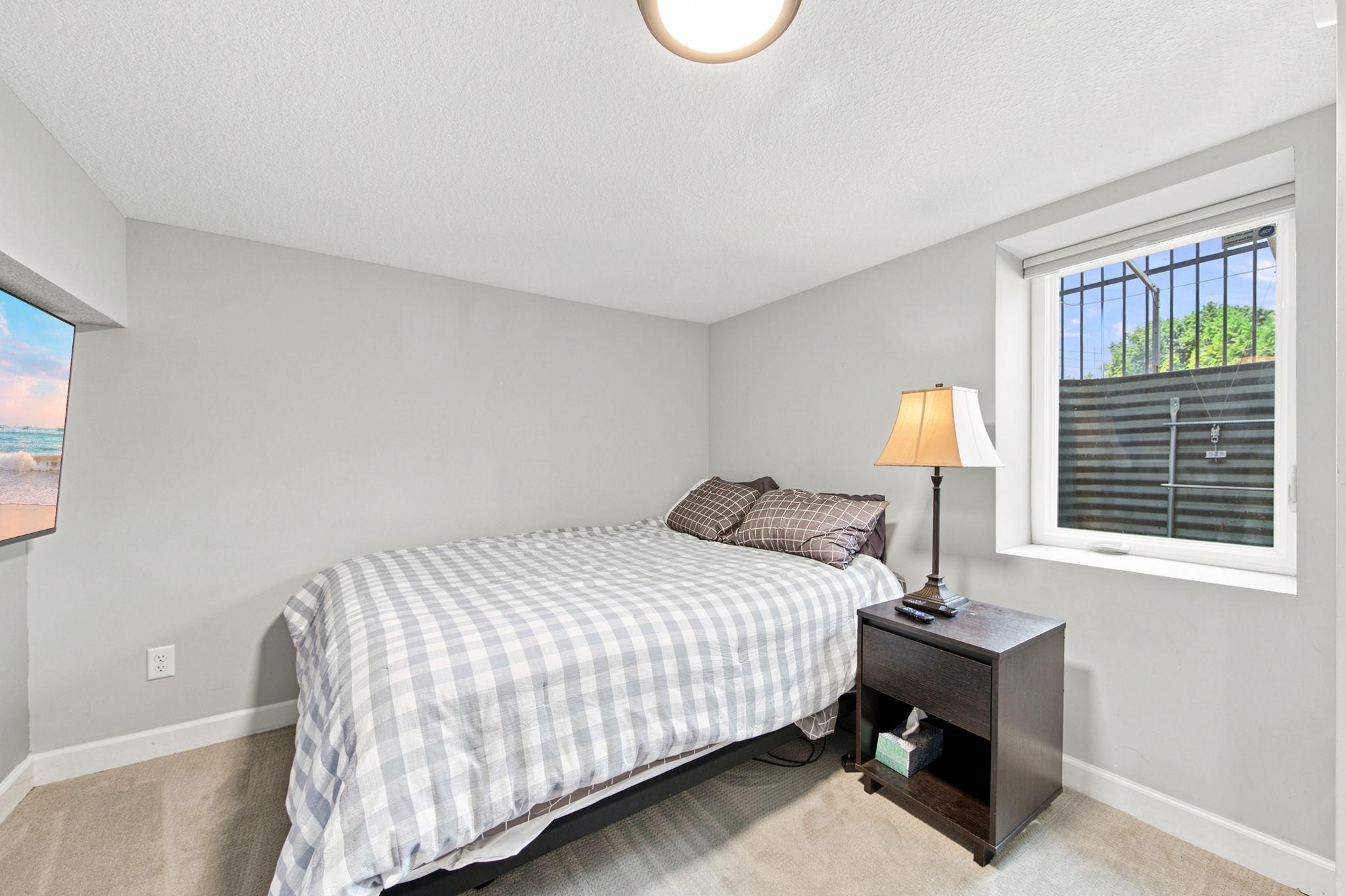 LL bedroom