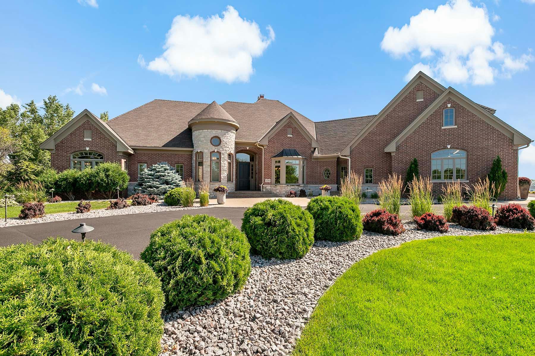 One of Medina's finest custom-built luxury homes, offering one-level living, exceptional privacy, and a lifestyle rarely found in today's market.