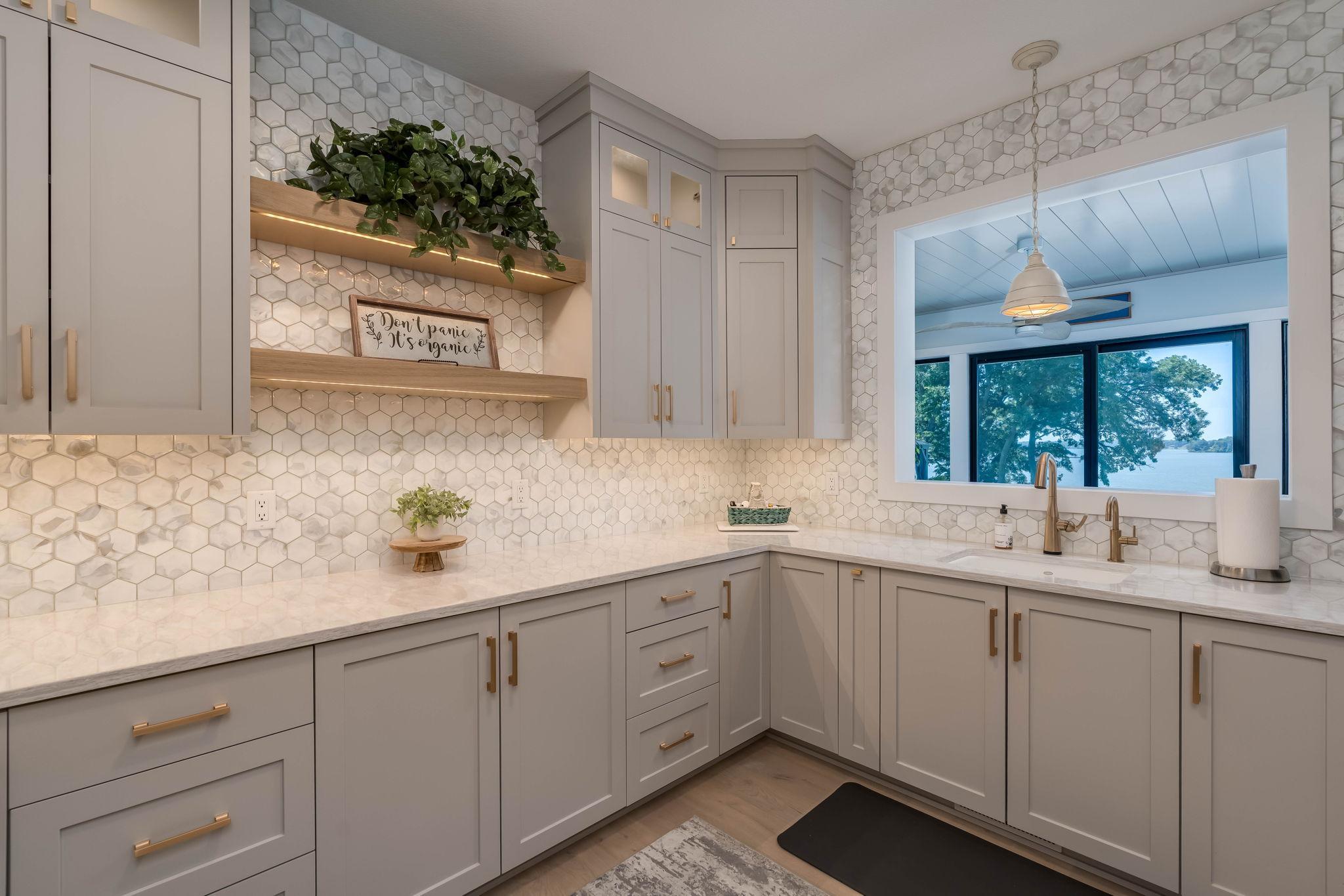27-web-or-mls-29227-biehn-dr.jpg