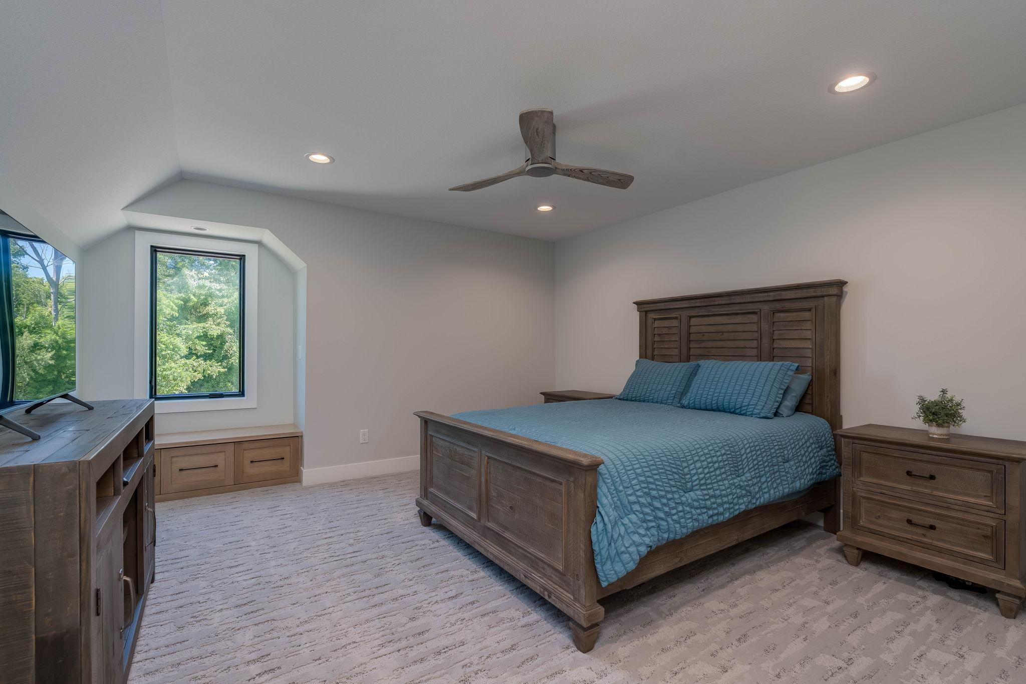 62-web-or-mls-29227-biehn-dr.jpg
