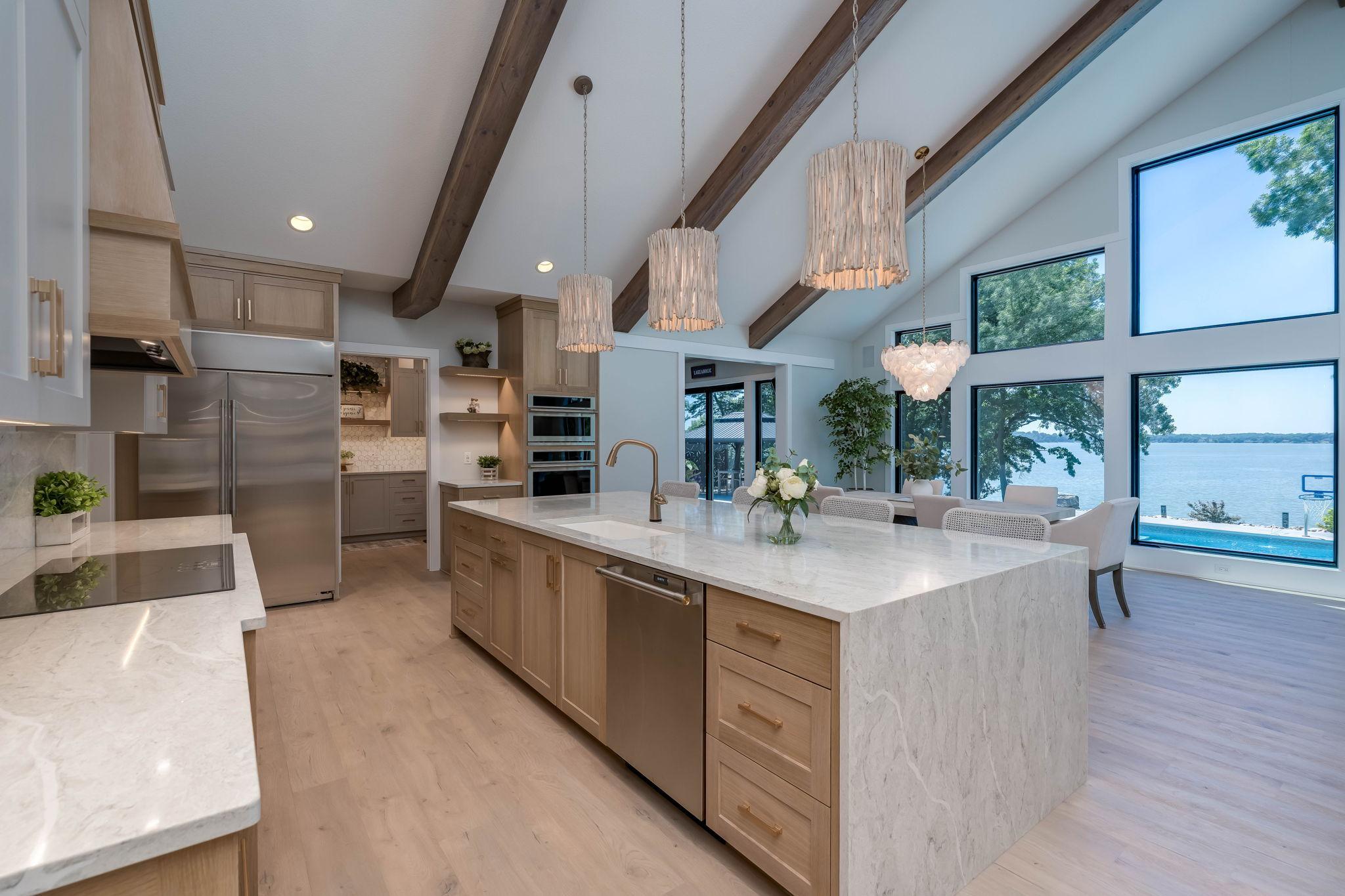 17-web-or-mls-29227-biehn-dr.jpg