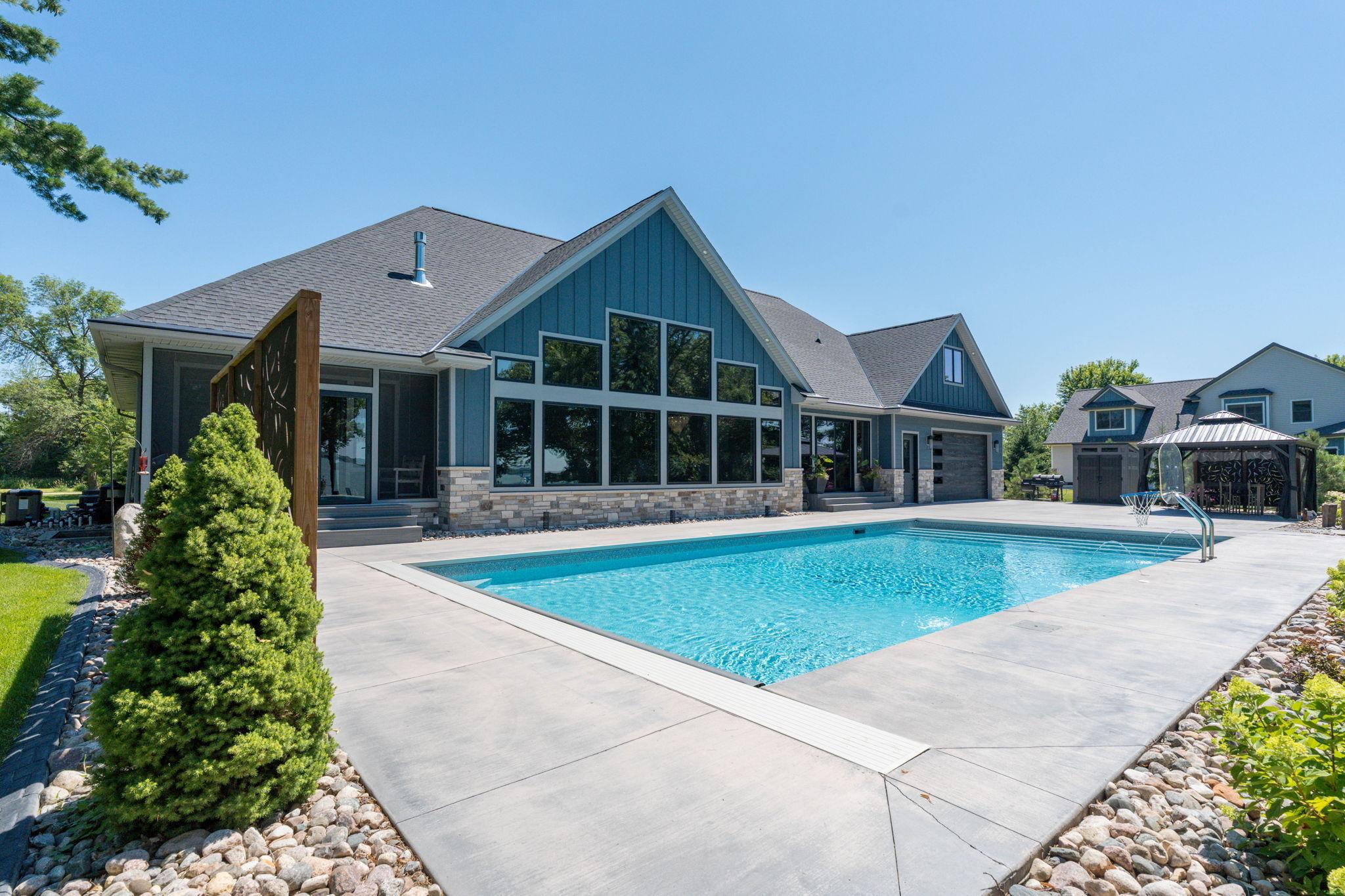 86-web-or-mls-29227-biehn-dr.jpg