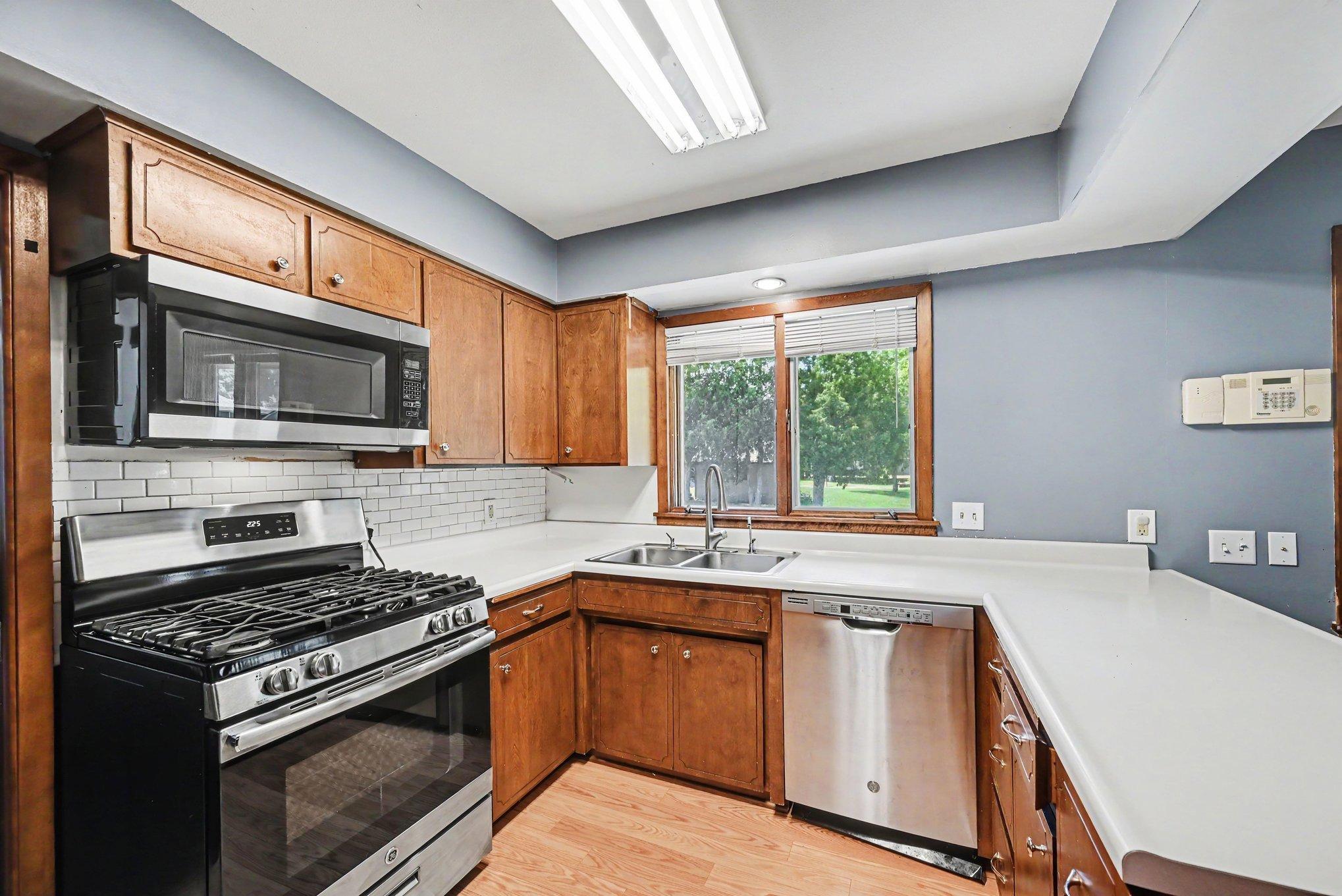 Gas stove and stainless steel appliances