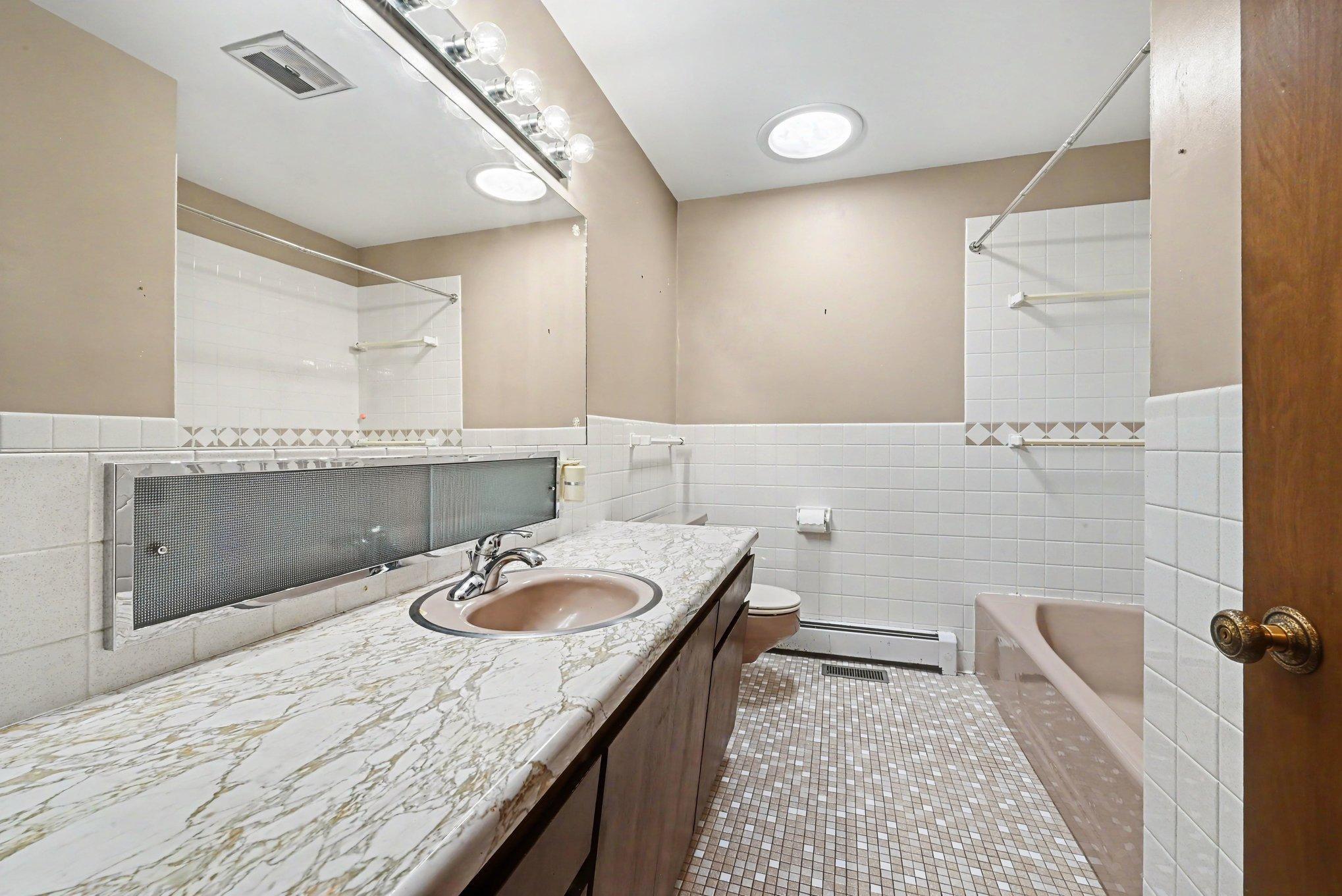 Main Floor Full Bath 60's flare
