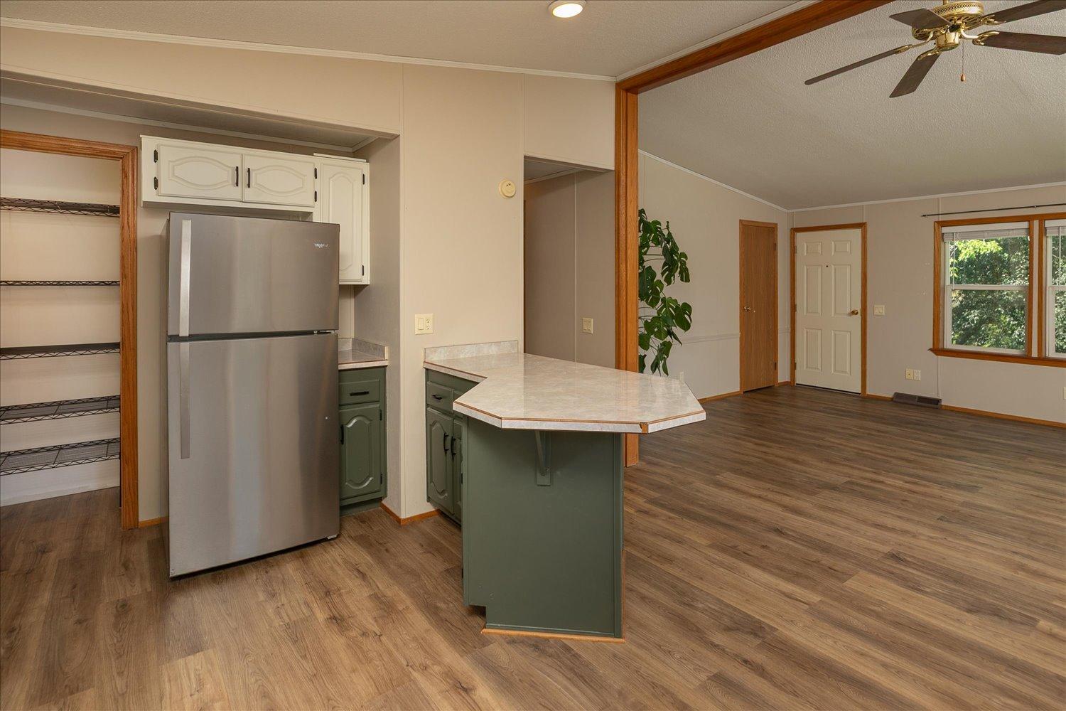 09-09-Kitchen.jpg