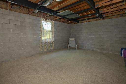 19-19-Lower Level.jpg