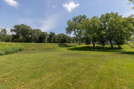 33-33-Acreage.jpg
