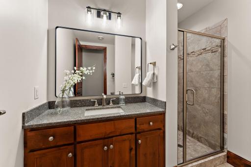 Lower-level bath #6
