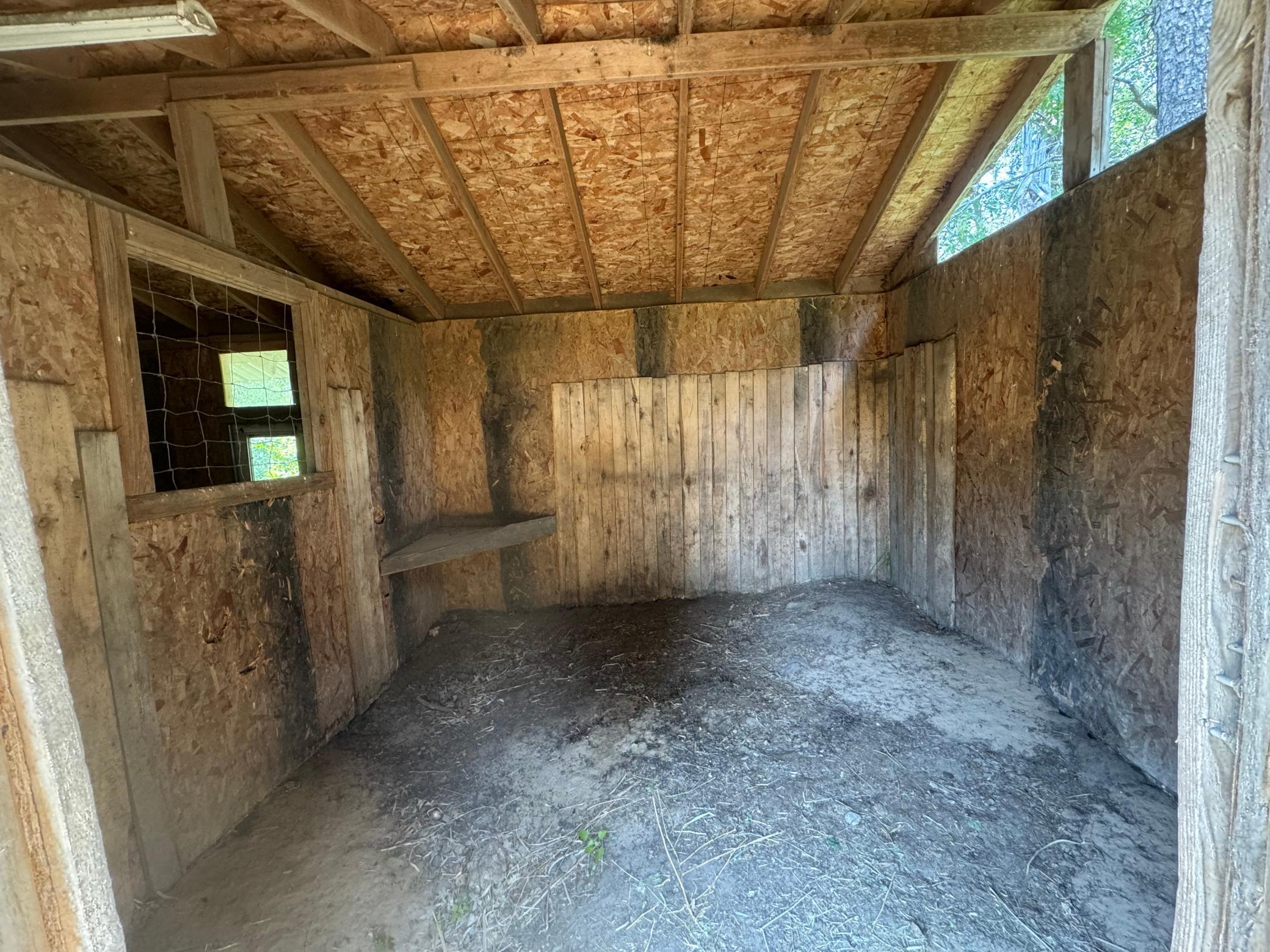 Stall 2 Interior