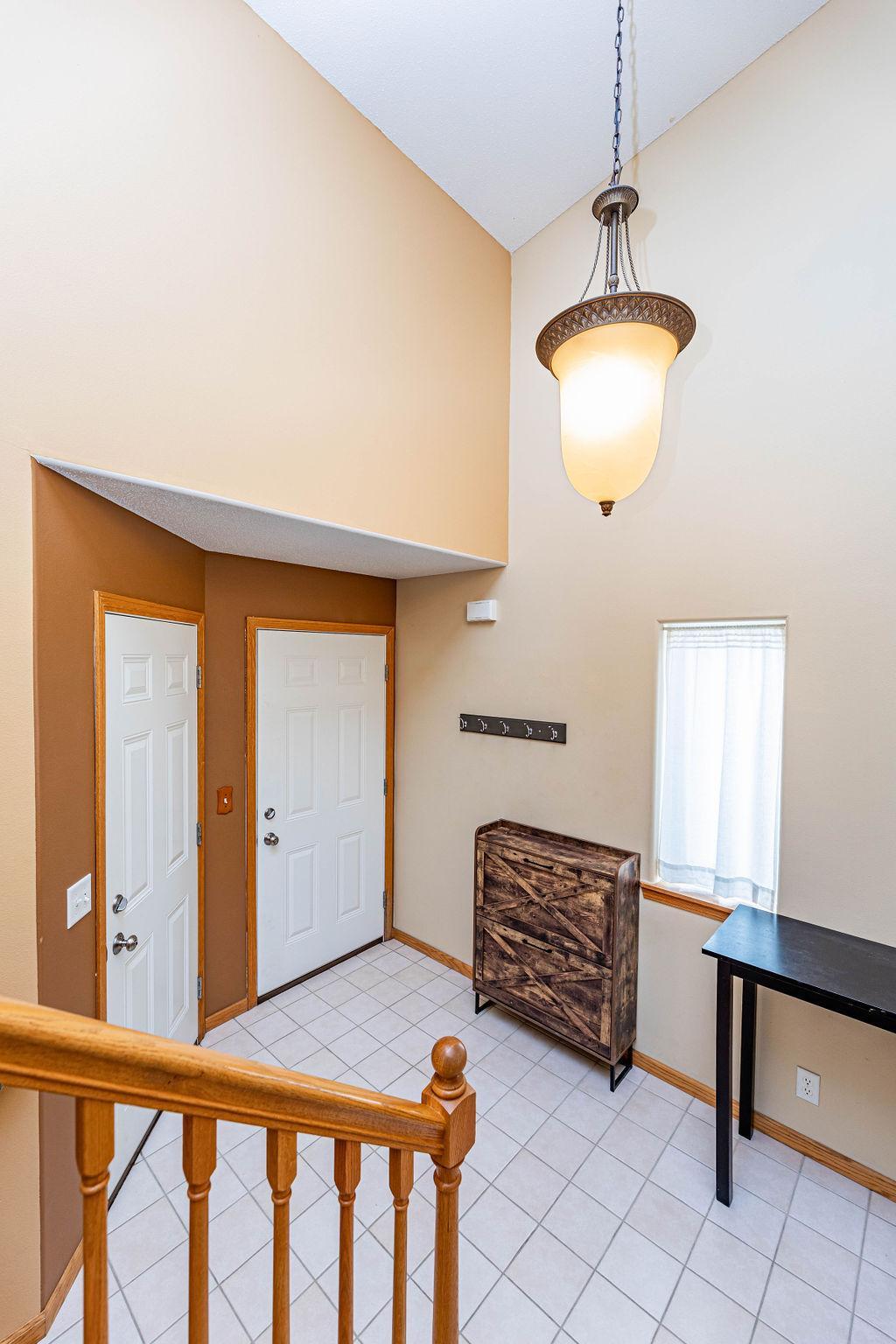 Entry Way/Foyer