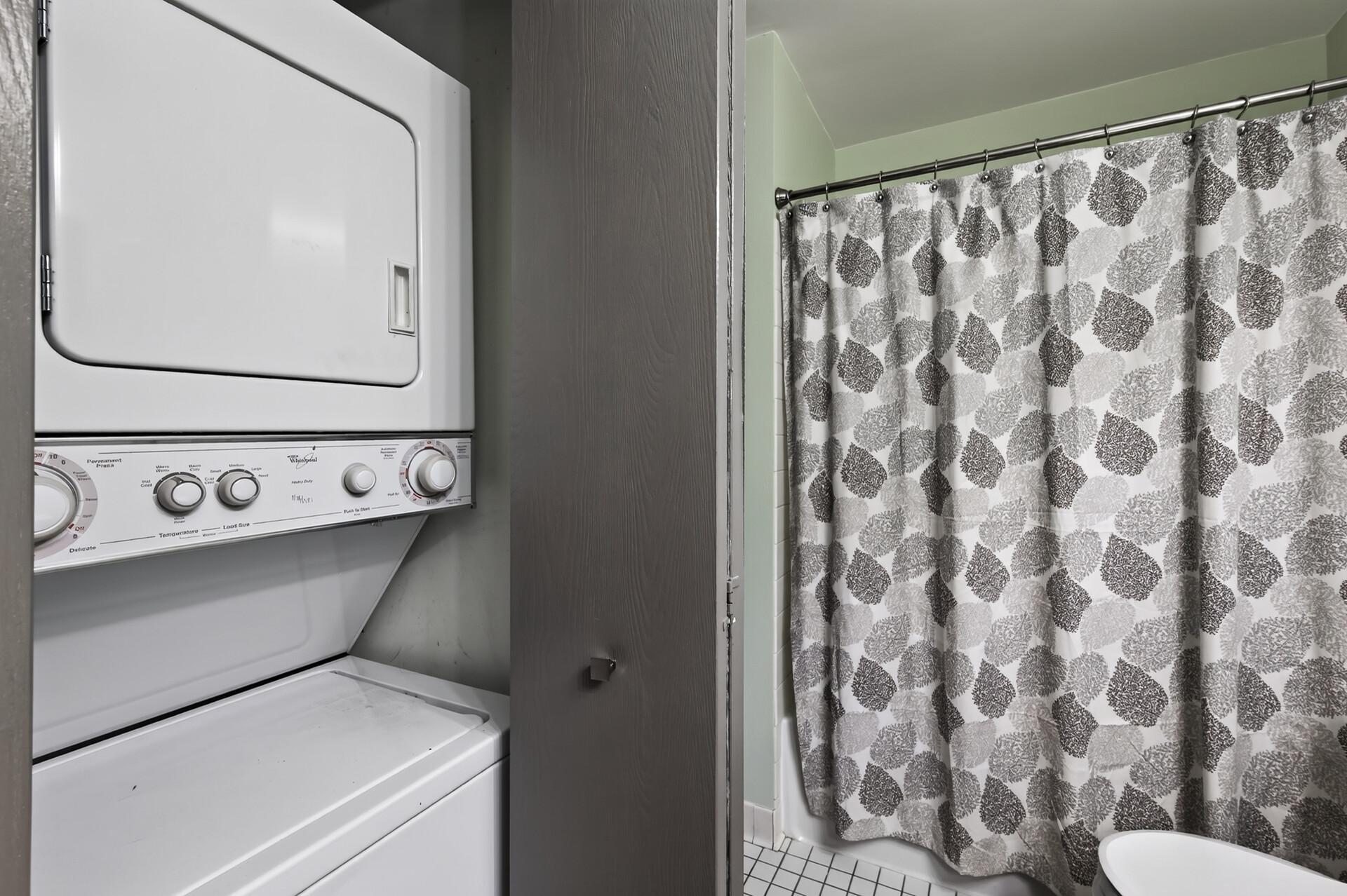 In-Unit Laundry!