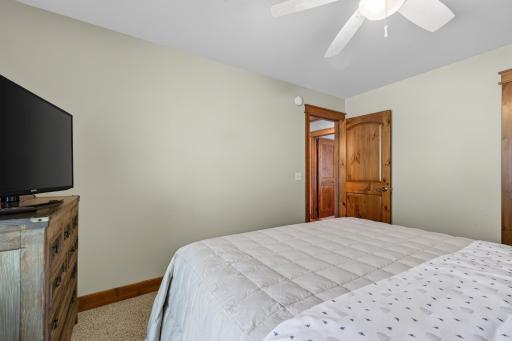 10603 Hamilton Lane, Pequot Lakes, MN 56472
