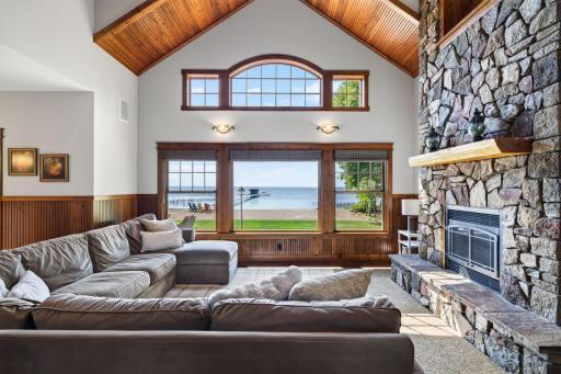 10603 Hamilton Lane, Pequot Lakes, MN 56472