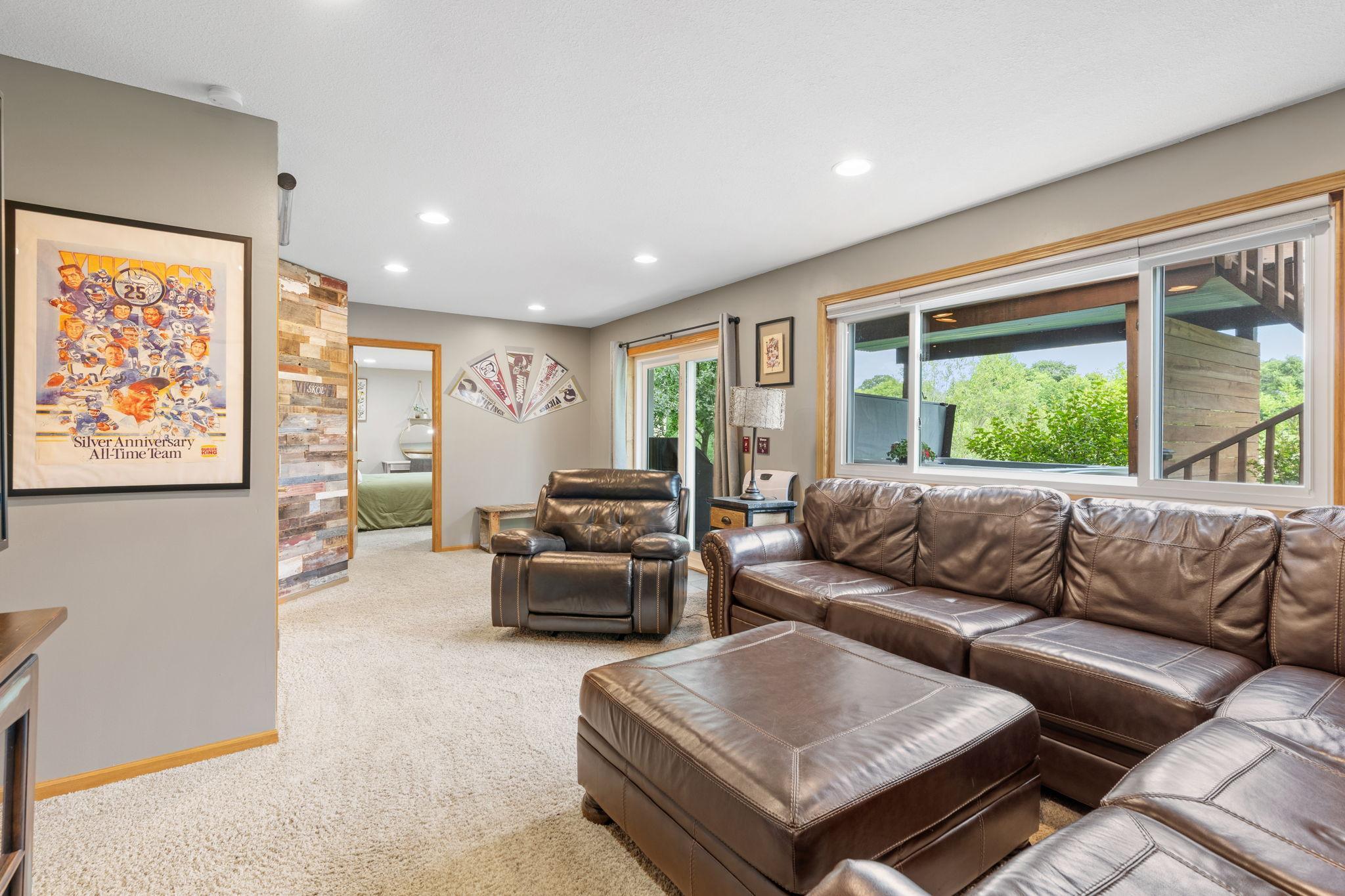61-web-or-mls-5741 145th Ct NW-71.jpg