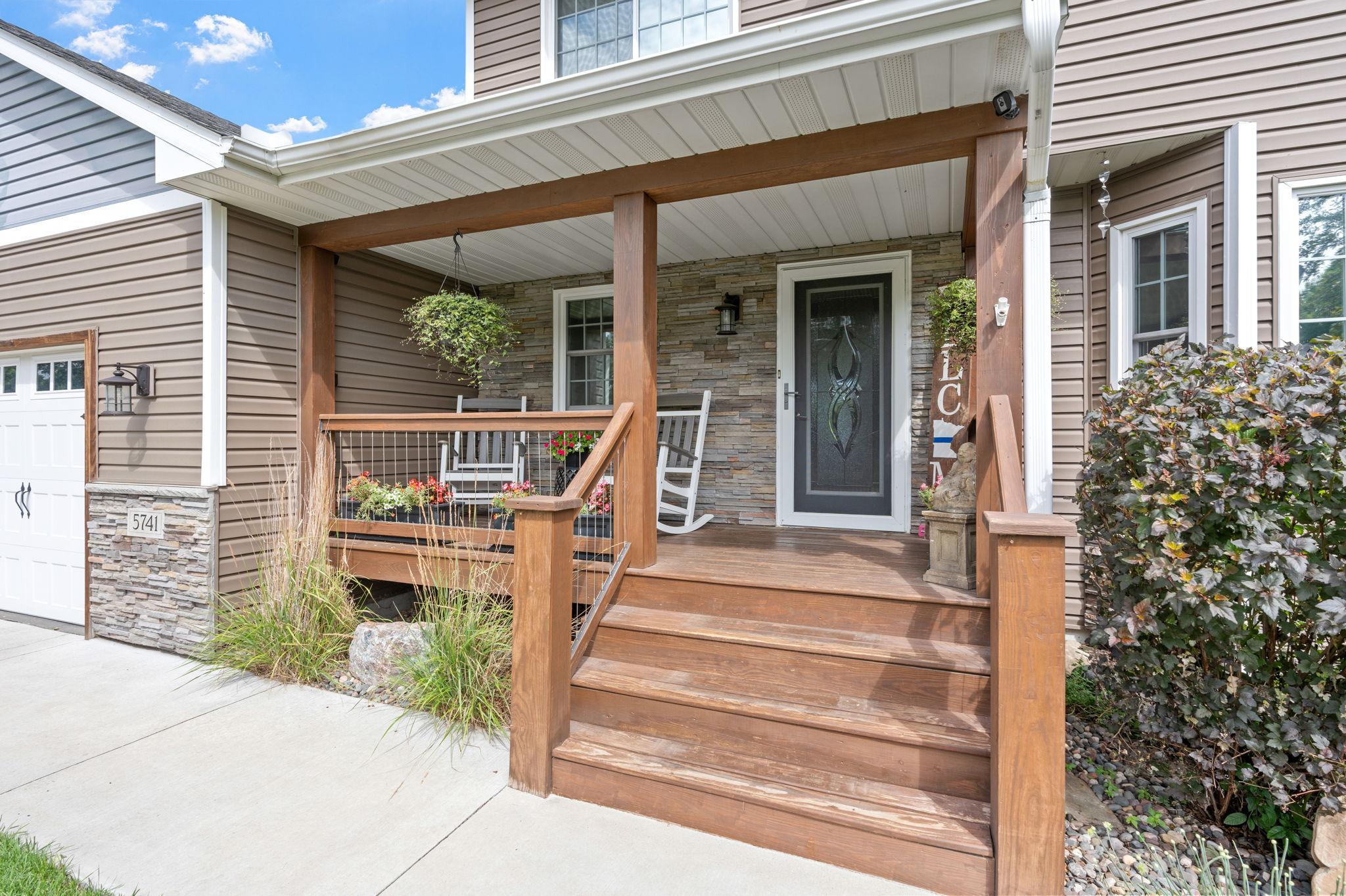 5-web-or-mls-5741 145th Ct NW-5.jpg