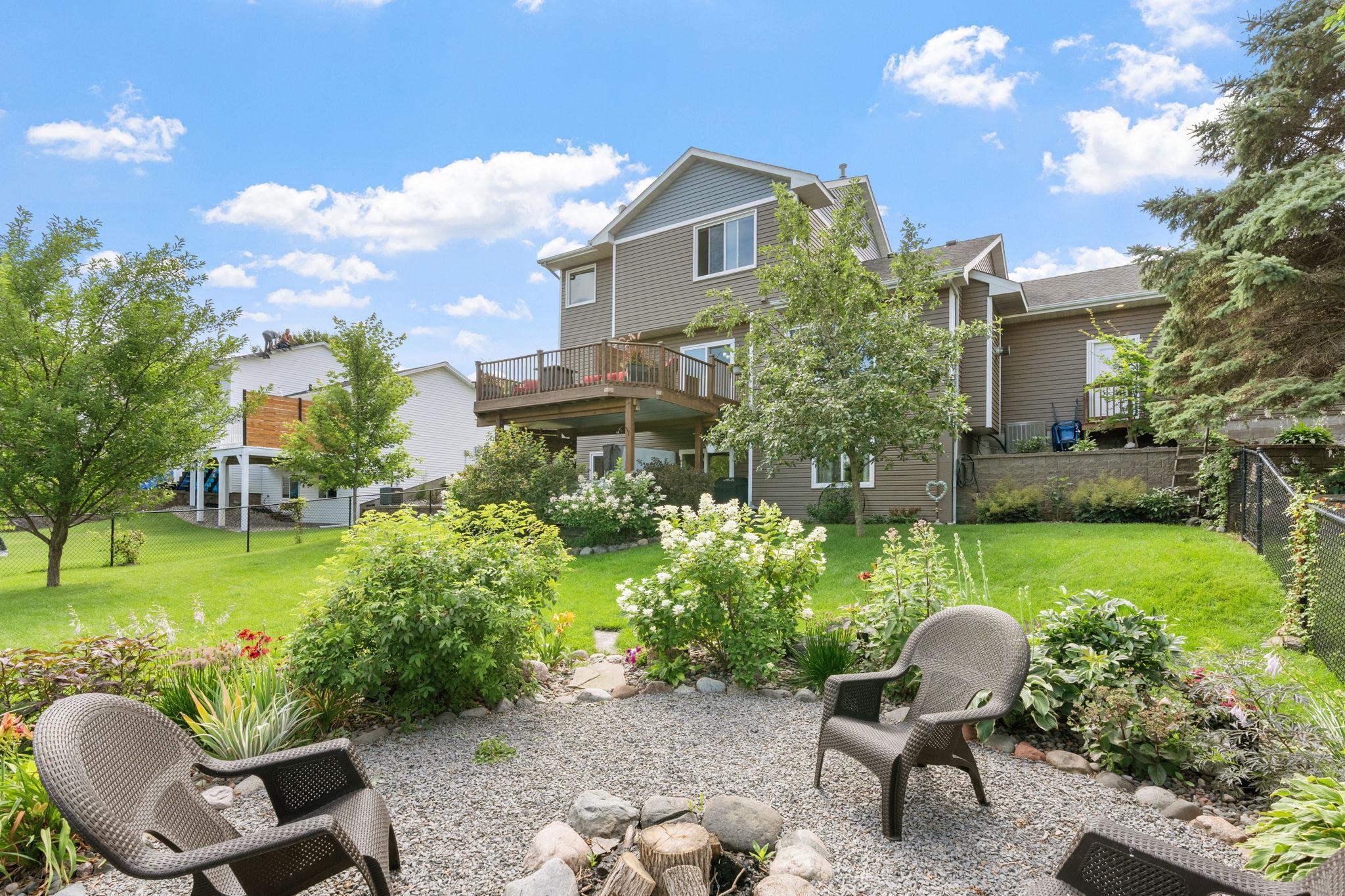 21-web-or-mls-5741 145th Ct NW-11.jpg