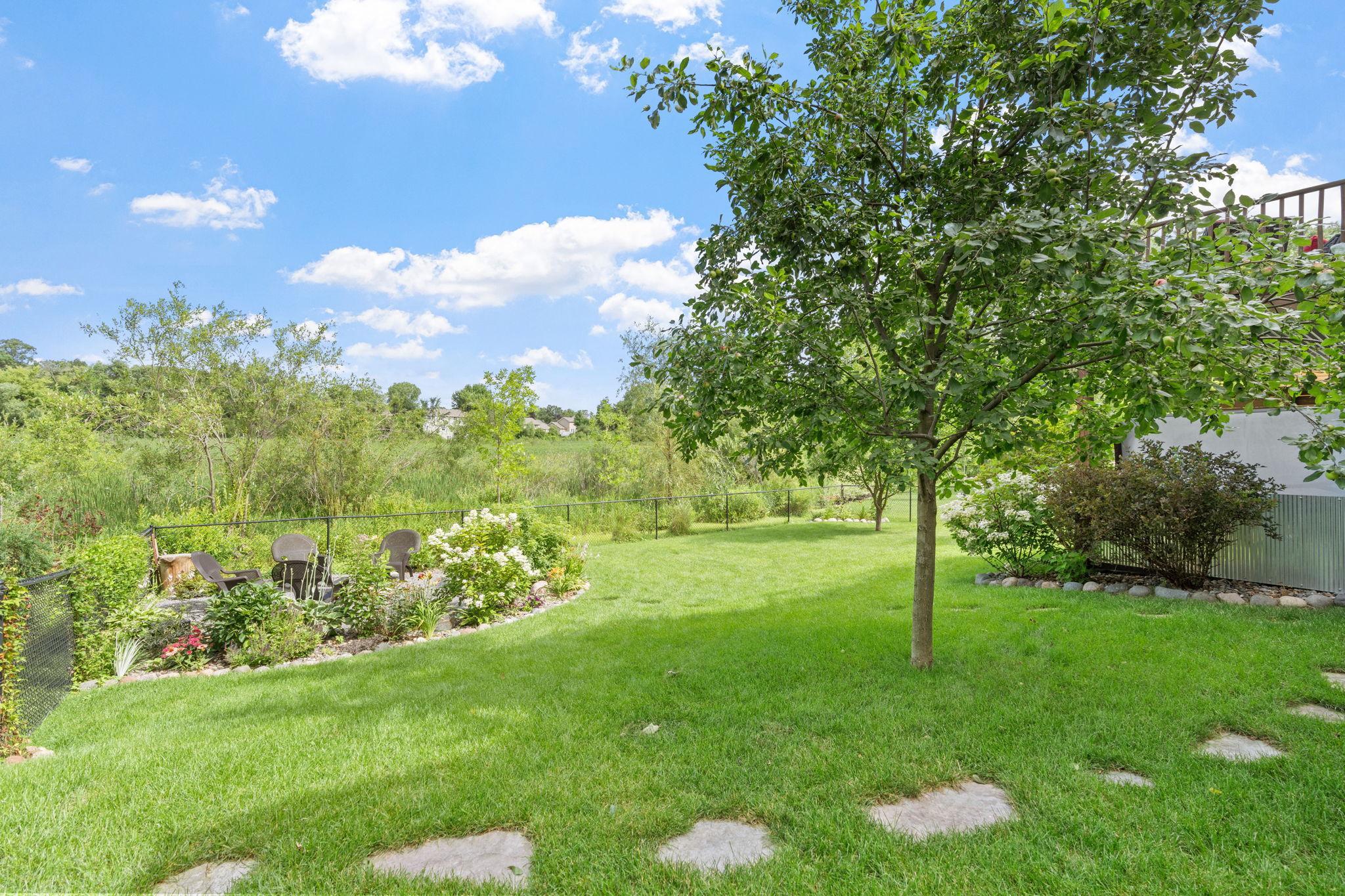 8-web-or-mls-5741 145th Ct NW-15.jpg