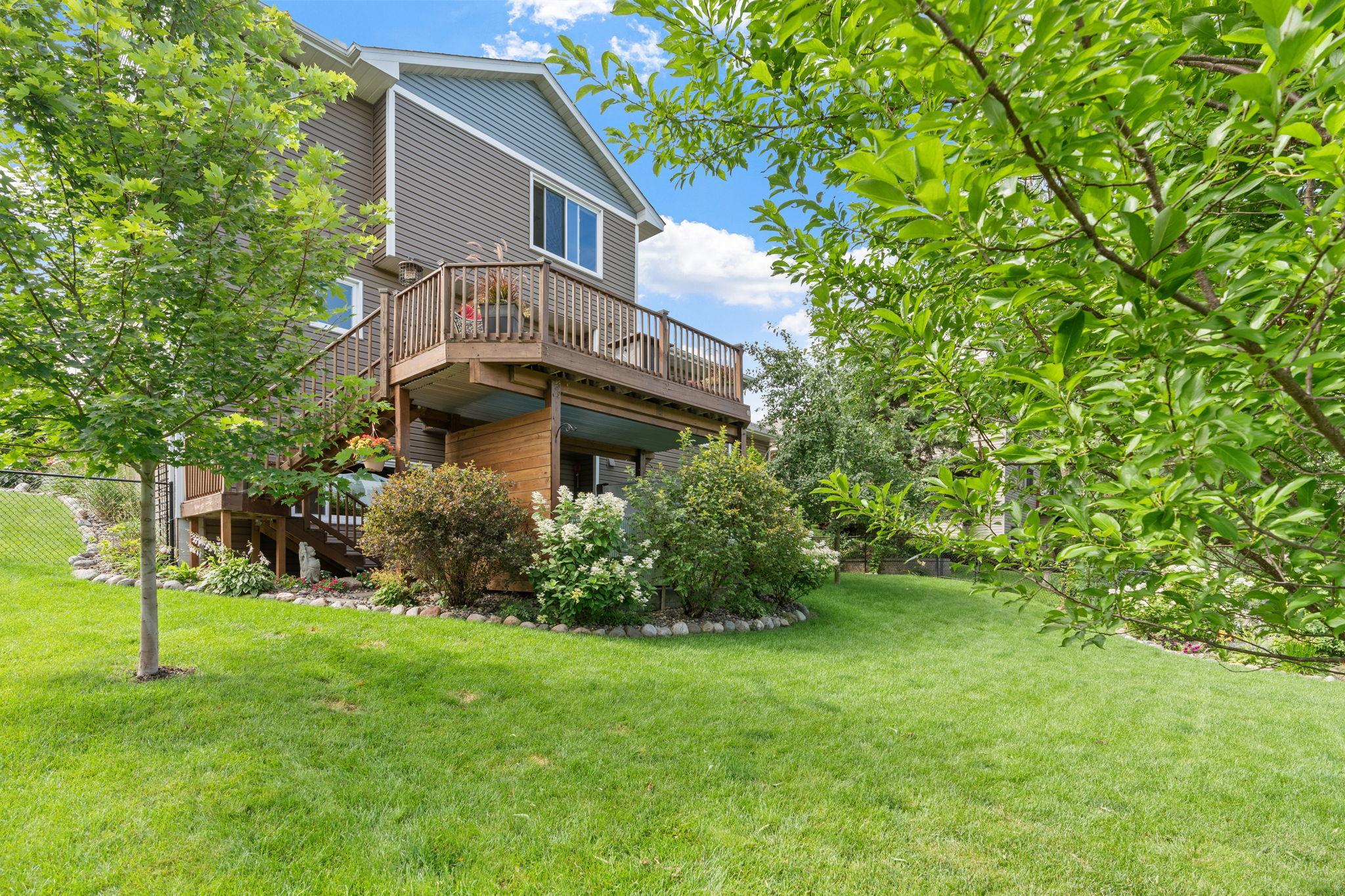 14-web-or-mls-5741 145th Ct NW-12.jpg