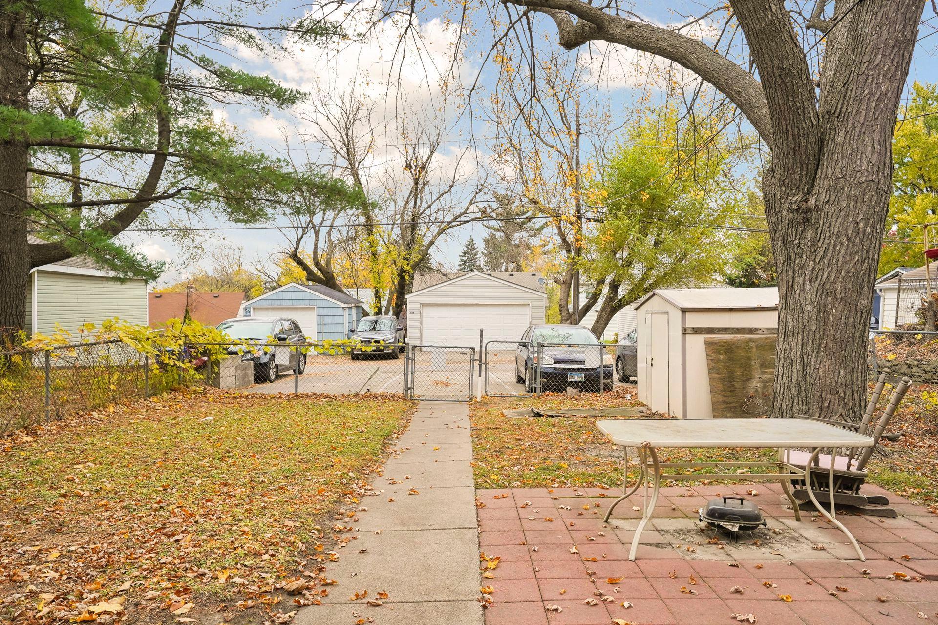 1695 7th Street East - Spacecrafting - 0010.jpg