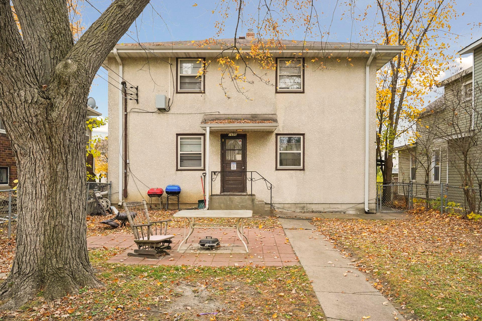 1695 7th Street East - Spacecrafting - 0008.jpg