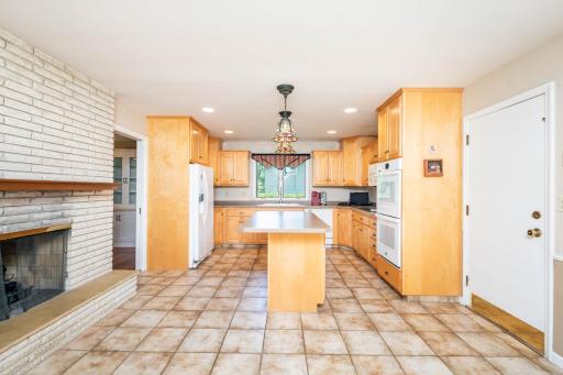 2474 W Country Club Drive S, Fargo, ND 58103