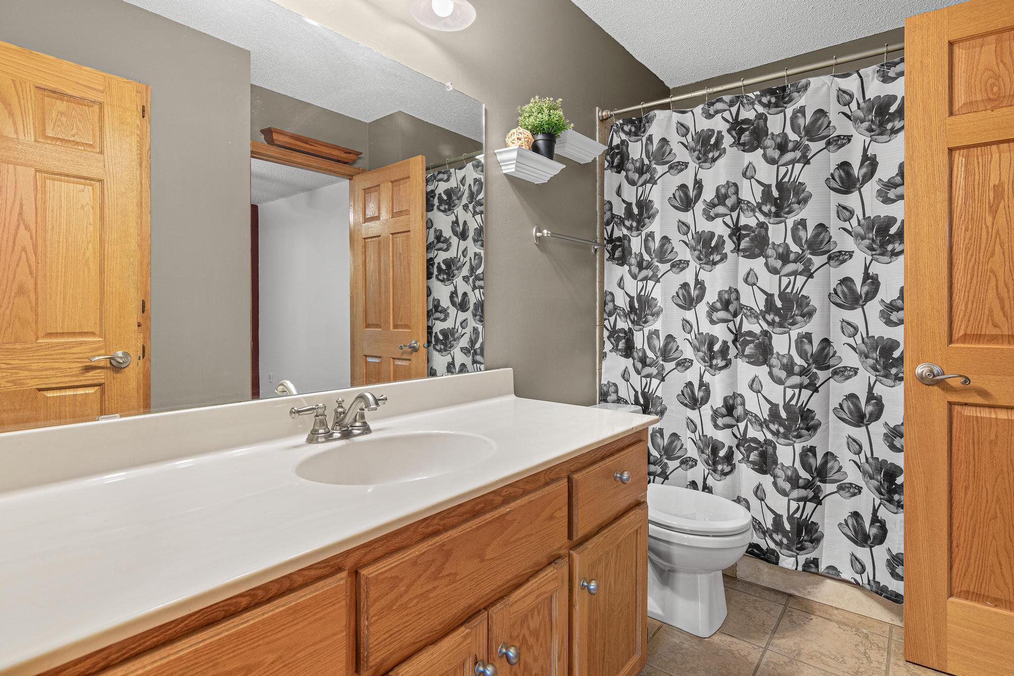 Full walk-through bathroom