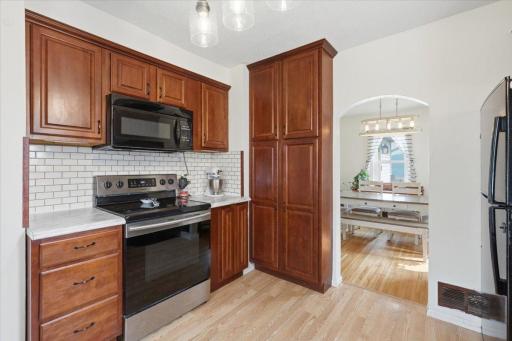 825 1st Avenue, Cumberland, WI 54829