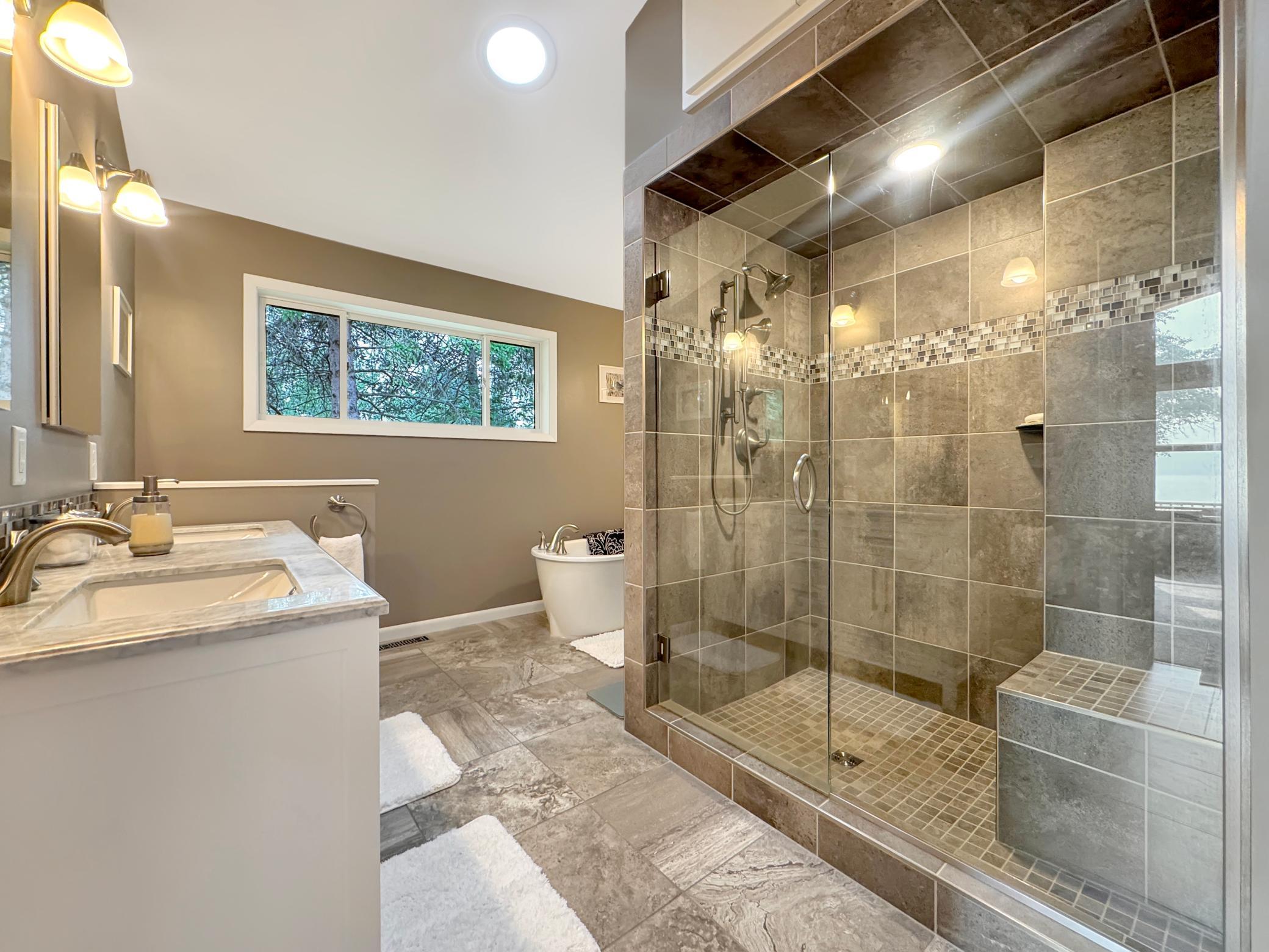 Primary bath
