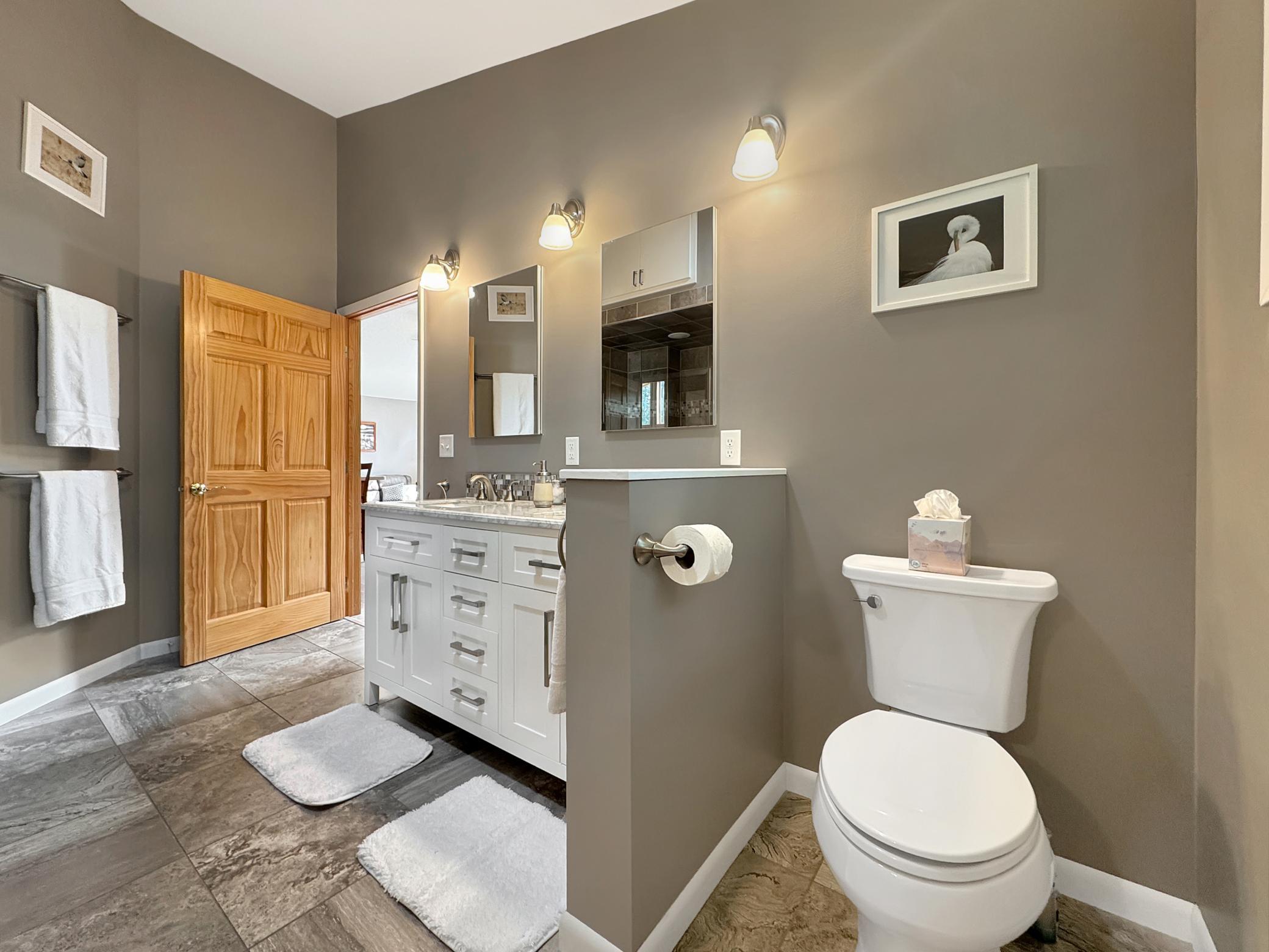 Primary bath