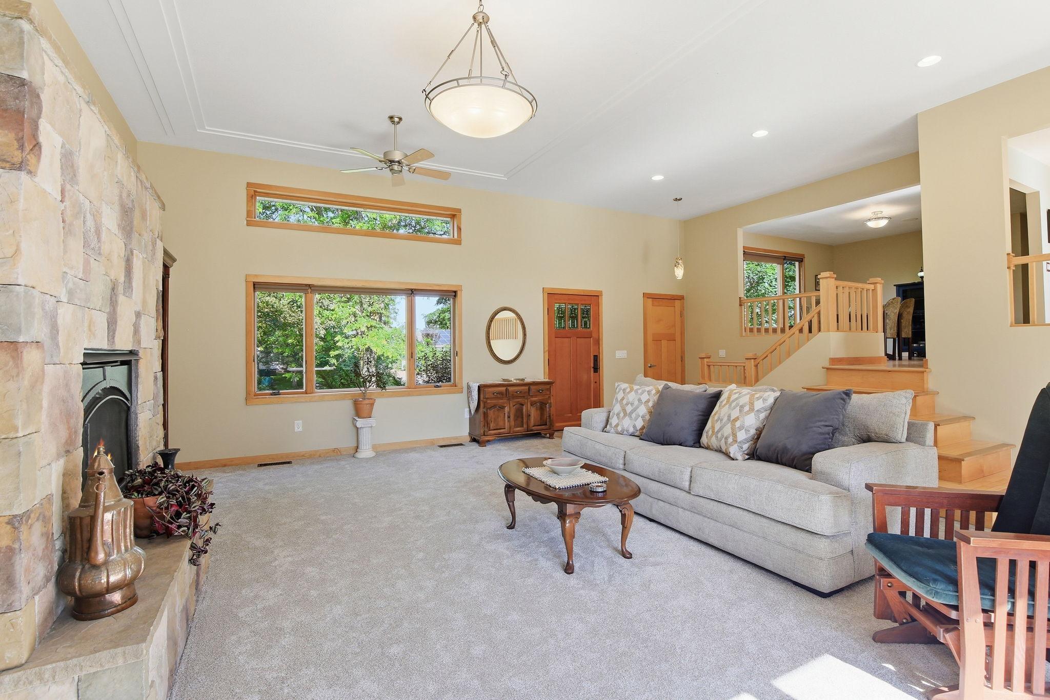1400 Lia DR Living Room 2