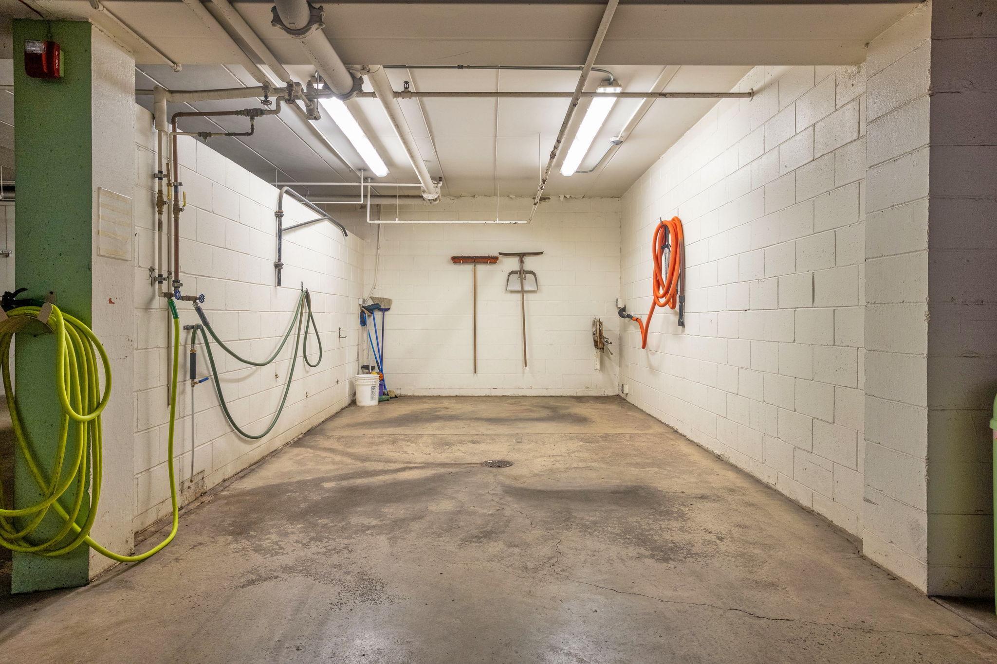Car Wash Area